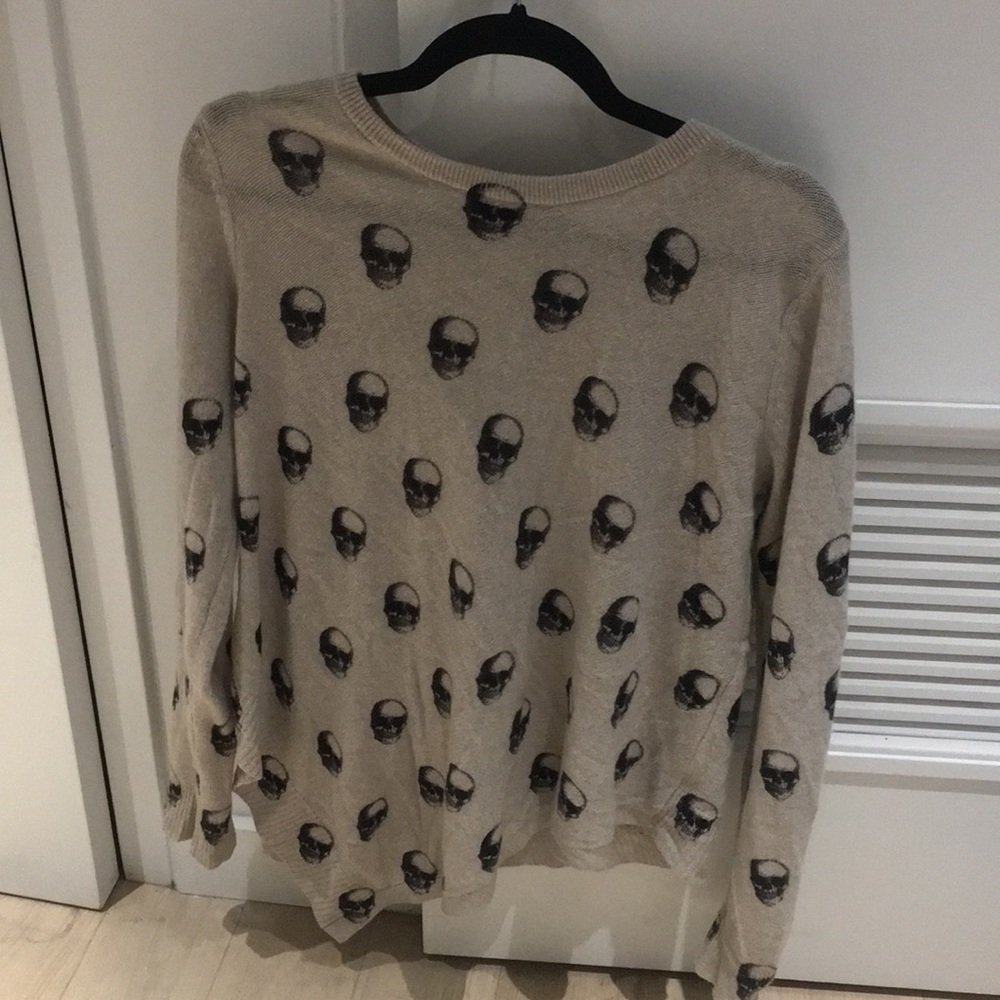 Skull Cashmere printed asymmetrical hem sweater